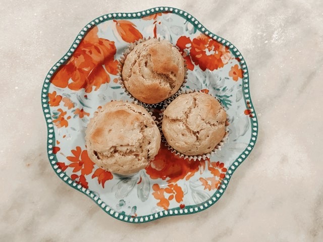 Mad Hatters Bakery: Banana Muffins