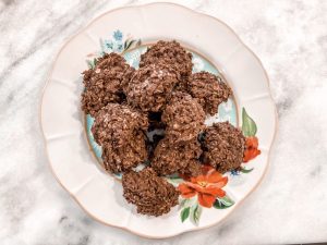Mad Hatters Bakery: No Bake Cookies